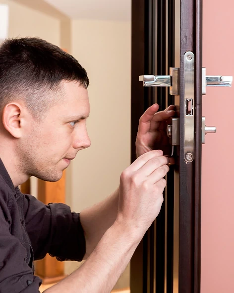 : Professional Locksmith For Commercial And Residential Locksmith Services in Decatur