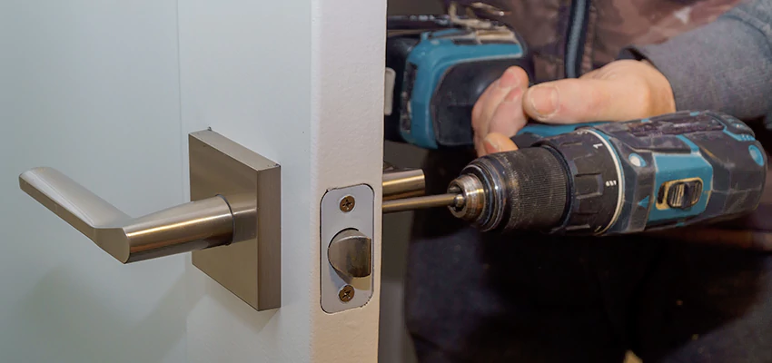 Broken Door Handle Lock Repair in Decatur, Illinois